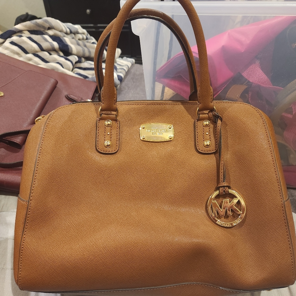 Michael Kors purse